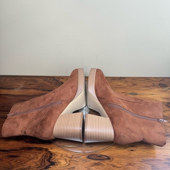 BP Keyla Platform Bootie in Tan Chestnut - Picture 14 of 16